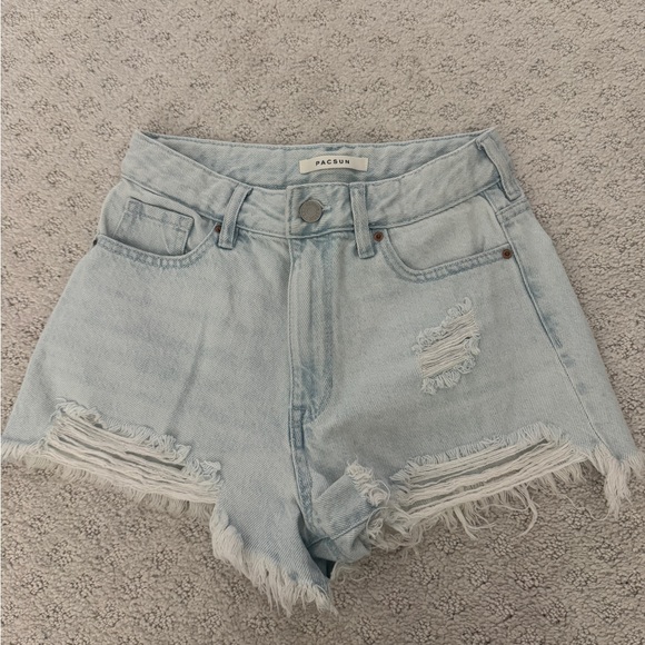 PacSun Pants - PacSun High Rise Festival Denim Shorts Women’s Size 24 Light Wash Distressed